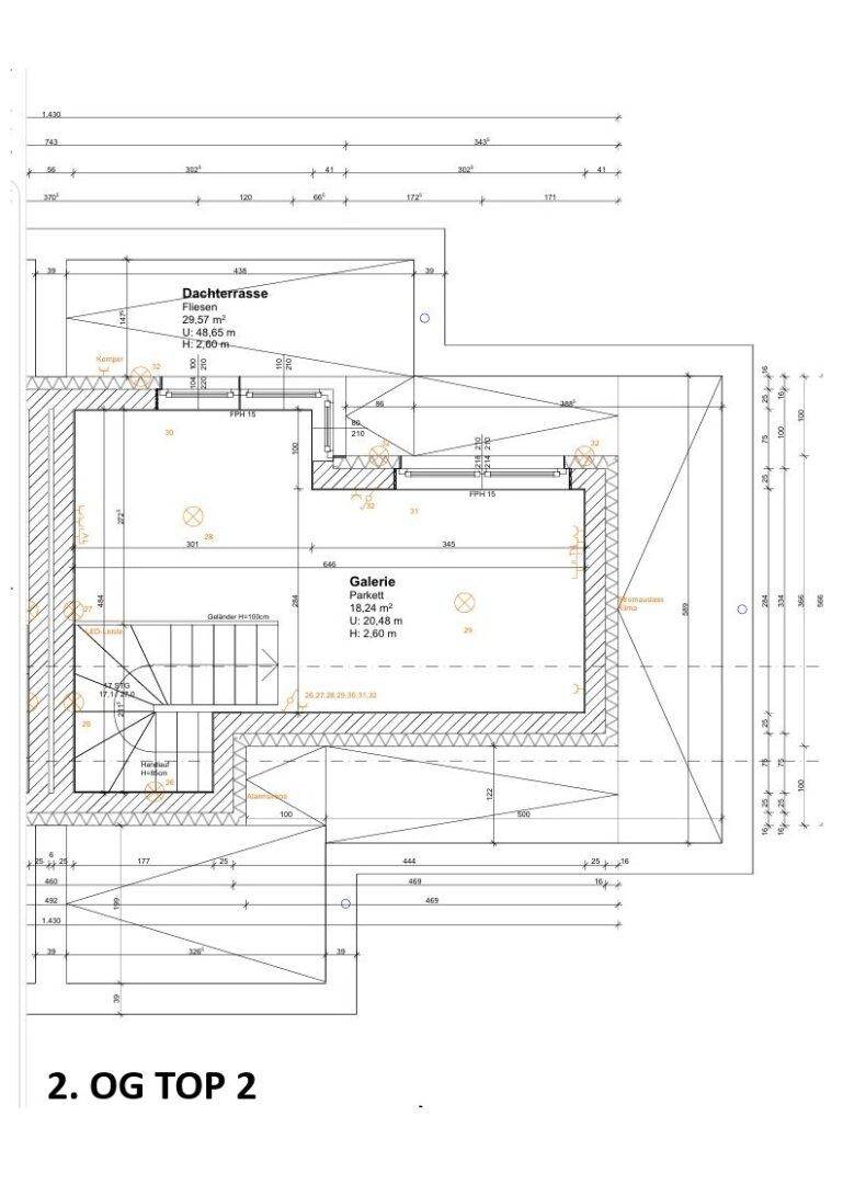 Grundriss des Dachgeschosses von Top 2 mit Dachterrasse und Galeriebereich.