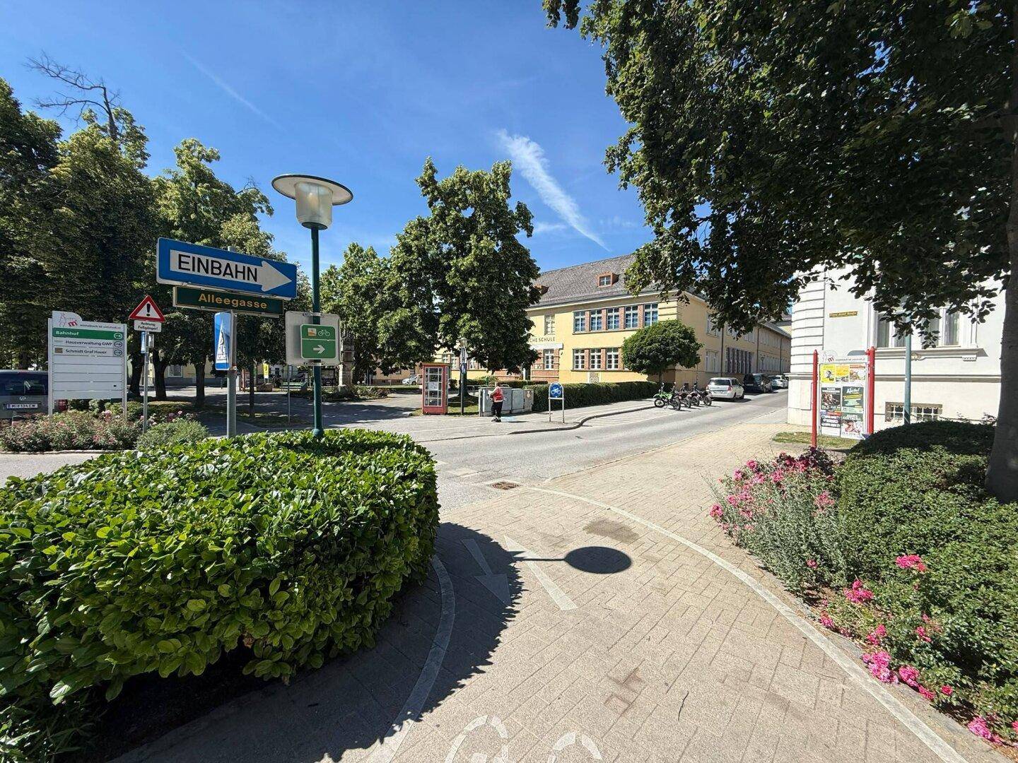 Mistelbacher Bestlage - zentrale Grünlage - Widmung: Bauland Kerngebiet - Ansicht 5