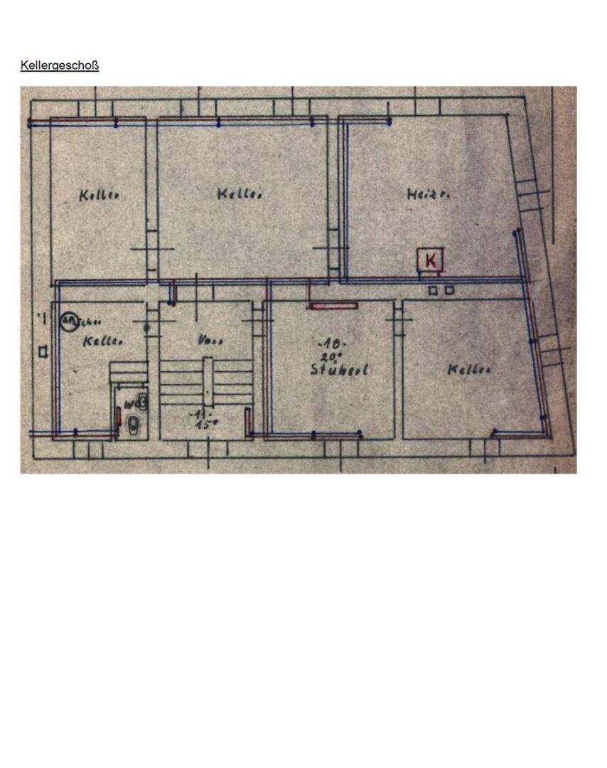 Grundriss des Kellergeschosses mit mehreren Kellerräumen, Heizraum und Lagerflächen.