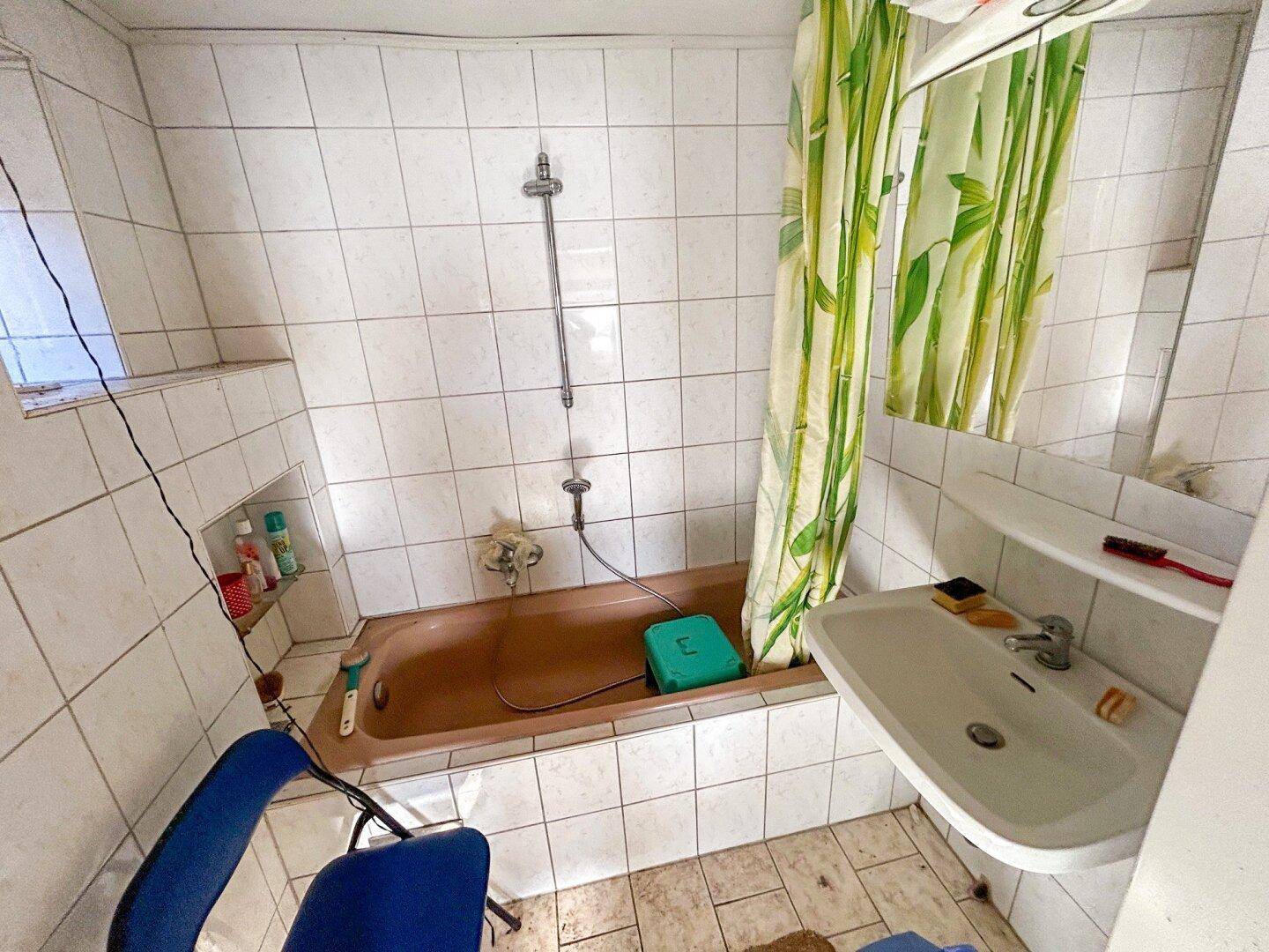 https://pictures.immobilienscout24.de/prod.www.immobilienscout24.at/pictureserver/loadPicture?q=70&id=012.0012000001E84JG-1735477692-6373c6a0b4274f6e8574b0a8b6318f90