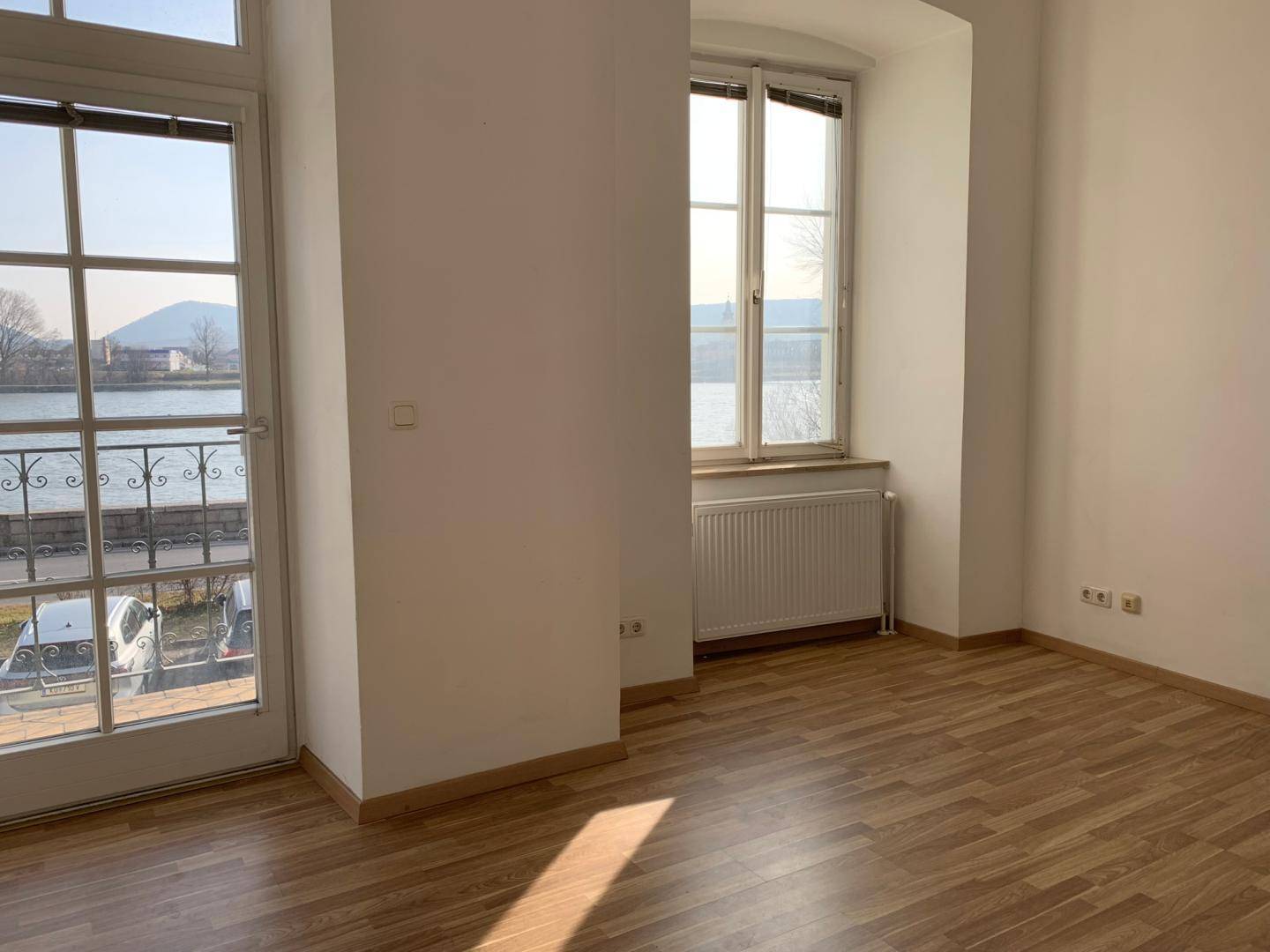 Schlafzimmer 1 mit Balkon