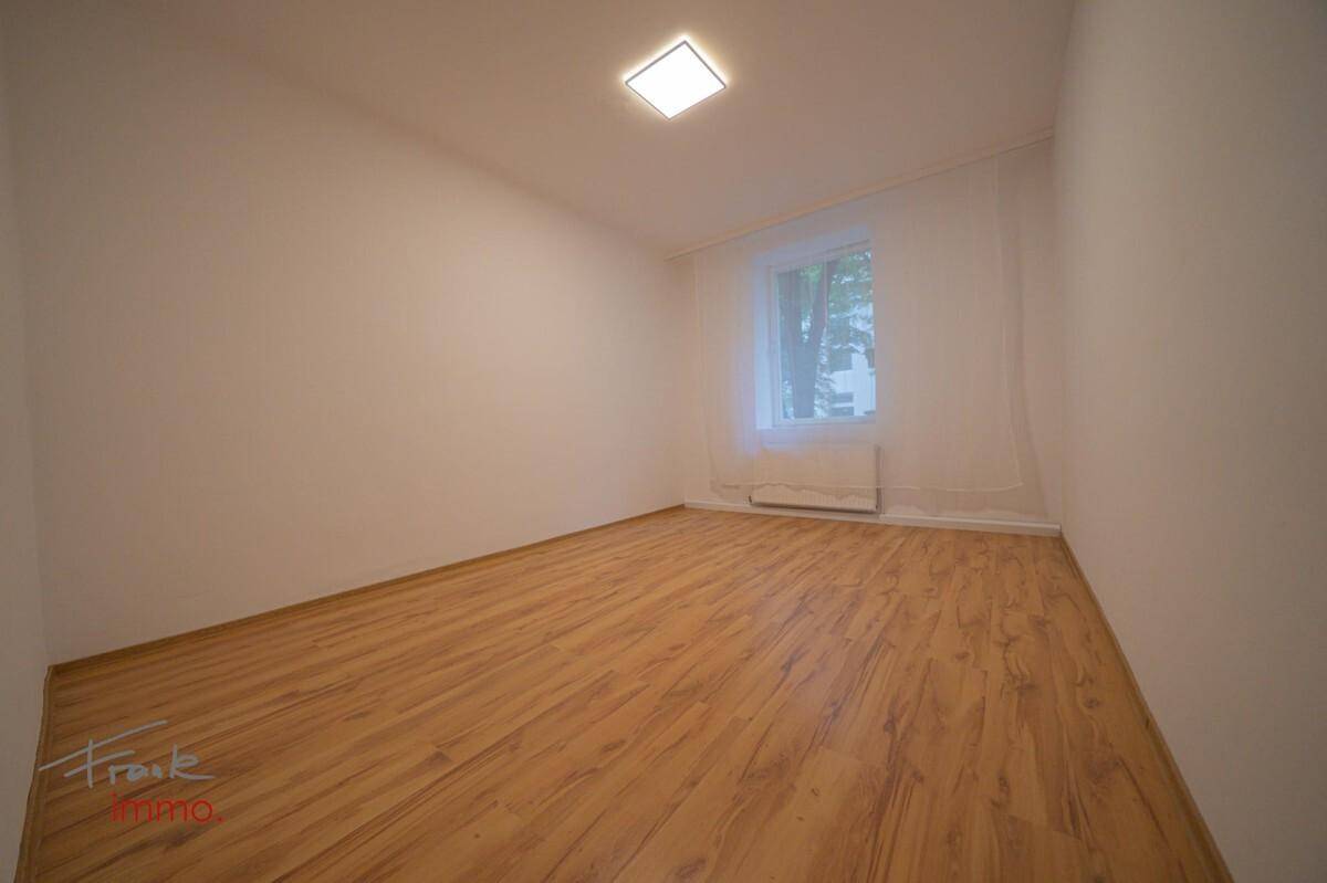 Schlafzimmer 3