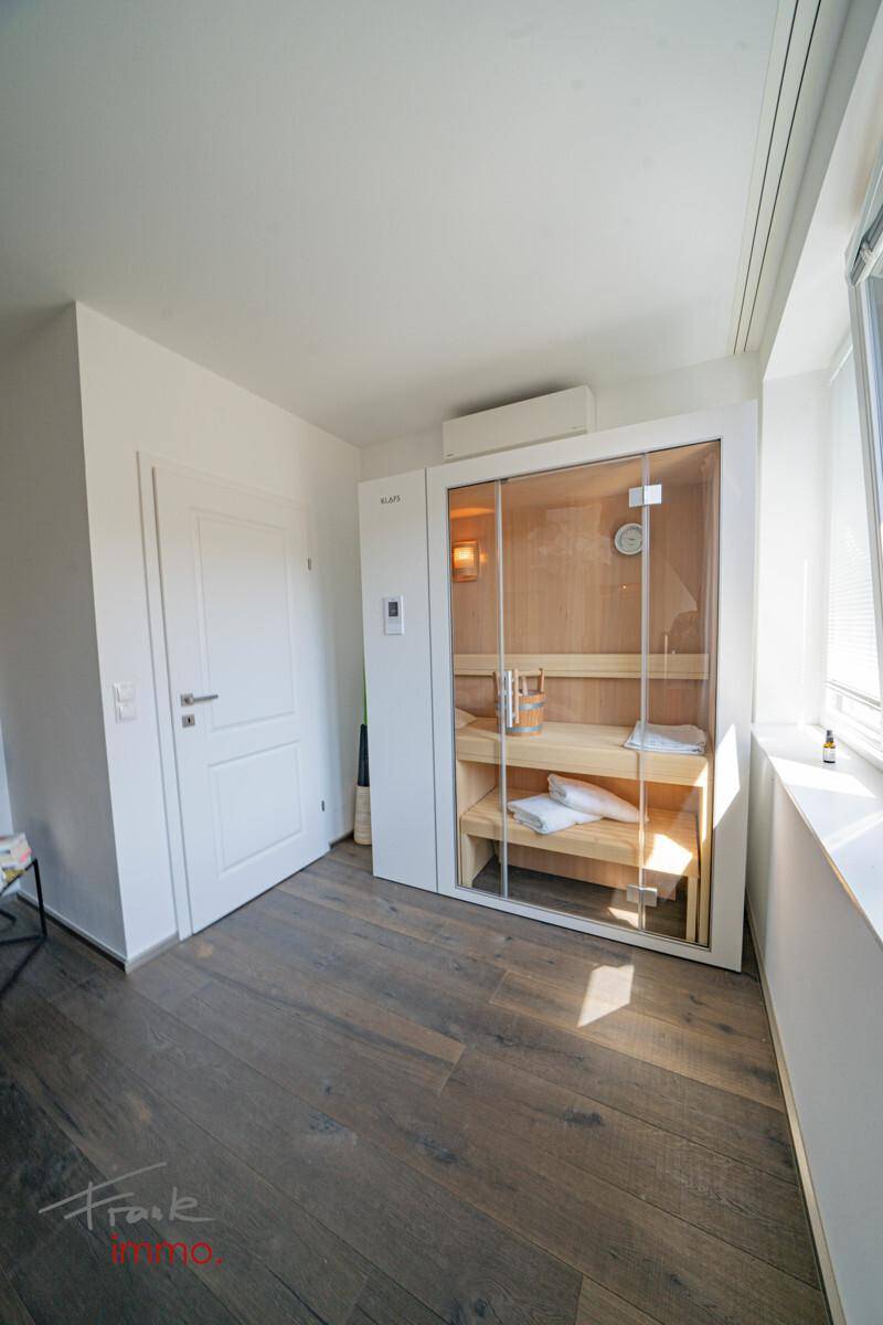 ausfahrbare Sauna