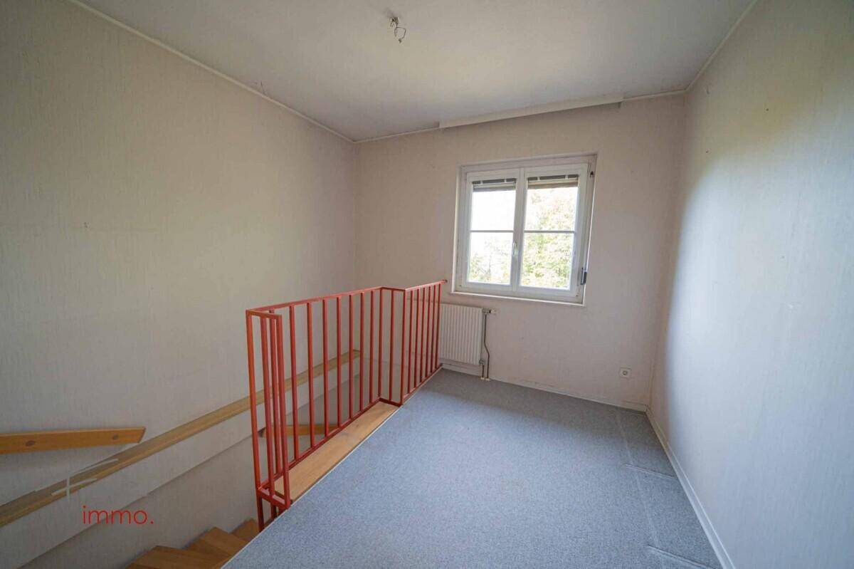 Büro/Abgang UG