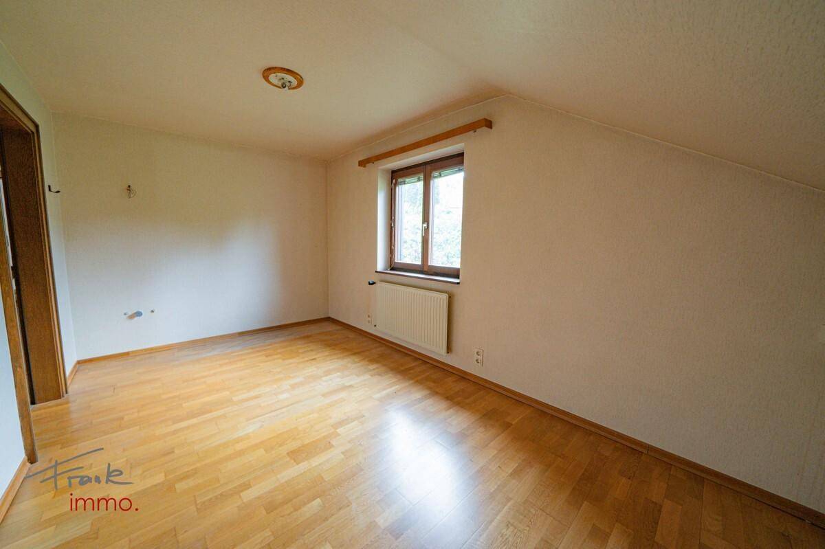 Zimmer 1 OG