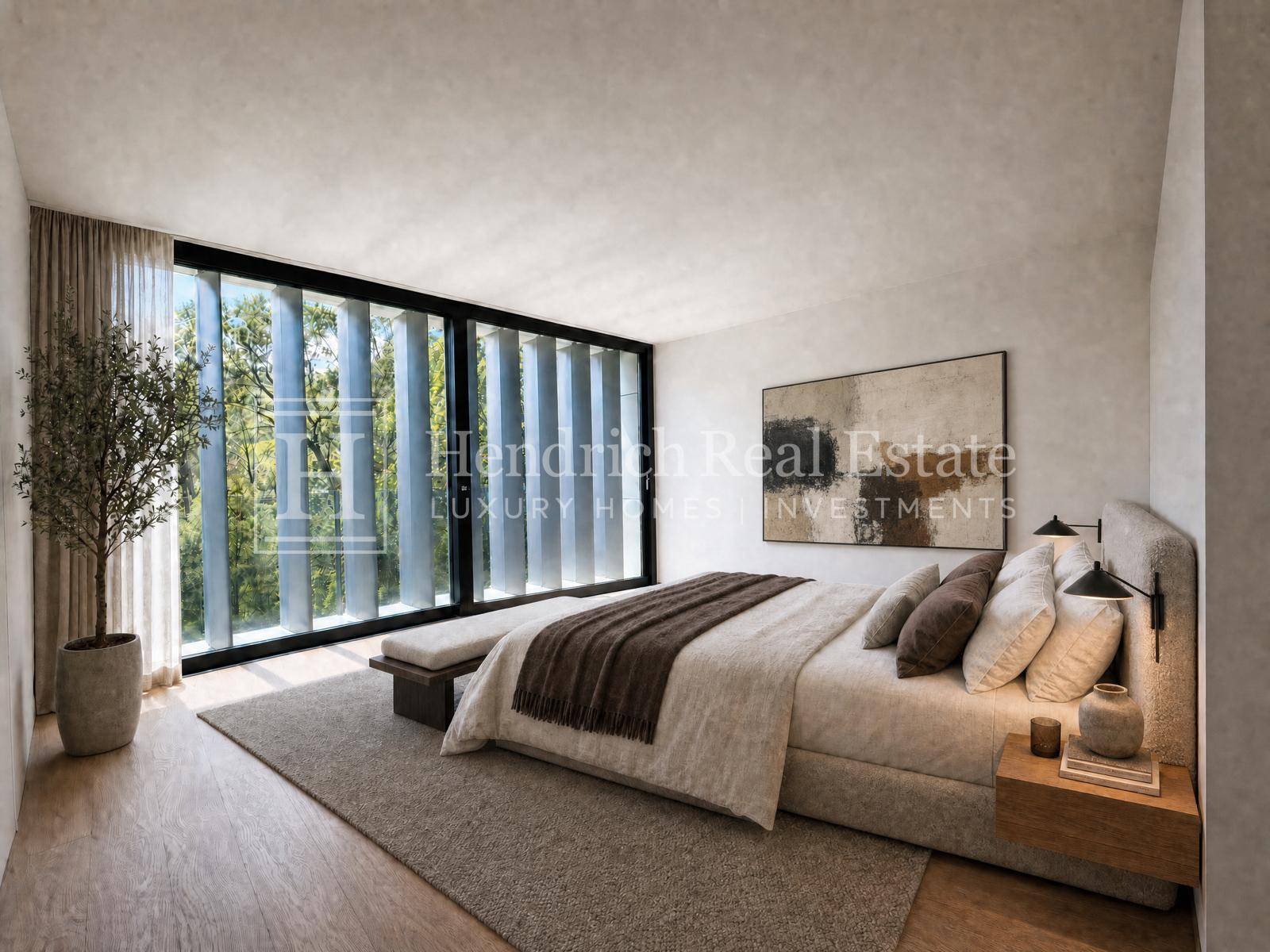 Modernes Schlafzimmer mit großem Bett, Holzboden und raumhohen Fenstern mit Blick ins Grüne.
