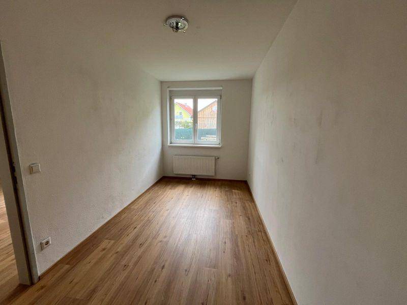 totibi ansc 7505 Straß5 4 Kinderzimmer.jpeg