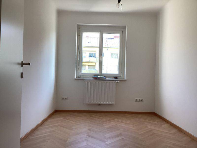 tosons sabr 1090 wapi wane uebernahmeprotokoll 73604 foto raum34 57F4F3A0-B7F6-4BF8-A954-DBFCB5A4586