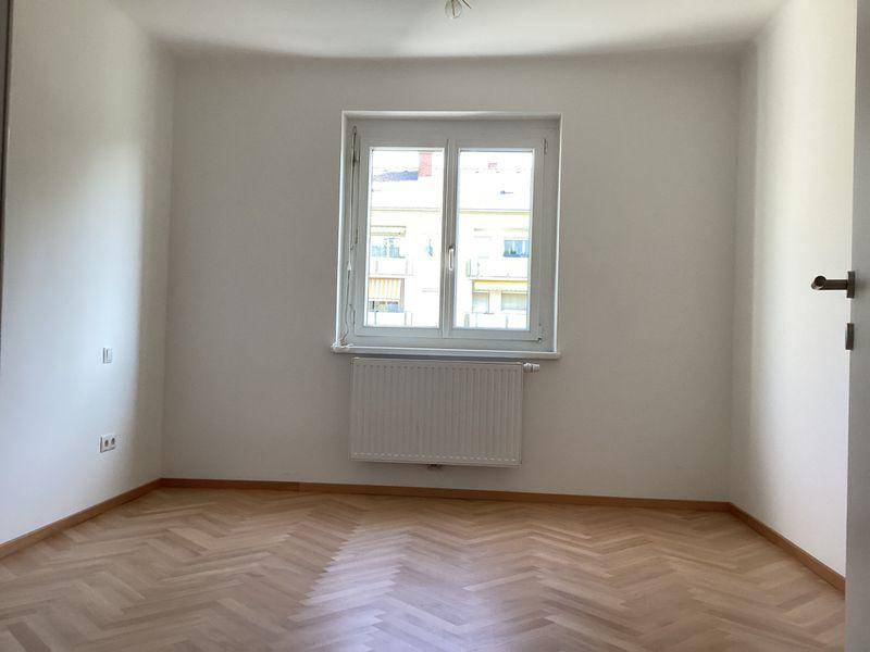 tosons sabr 1090 wapi wane uebernahmeprotokoll 73604 foto raum9 761E665E-5362-4C1E-B3DE-716736DDB300