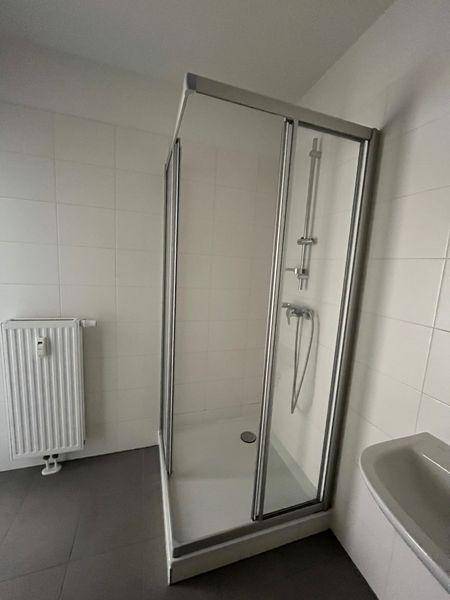 tosons sast 406401 Dusche Toilette.jpg