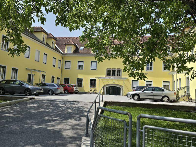 inbiau glkr 522 KGS 38 NEU Fassade.jpg