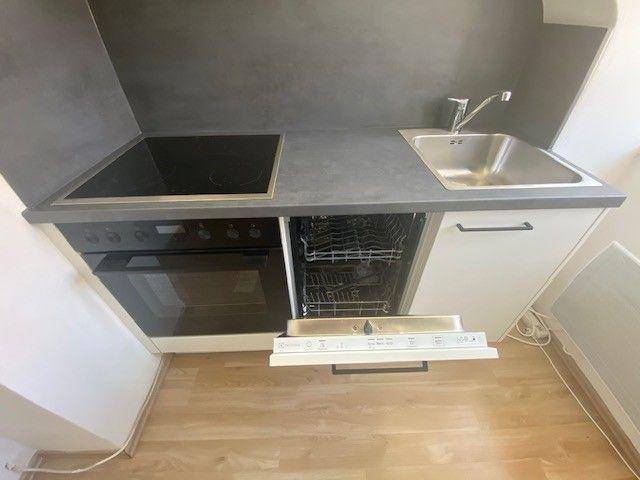 tosons saba 2899 Top7 Wohnung7 Küche3.jpg
