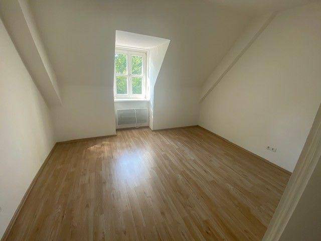 tosons saba 2899 Top7 Wohnung7 Foto6.jpg
