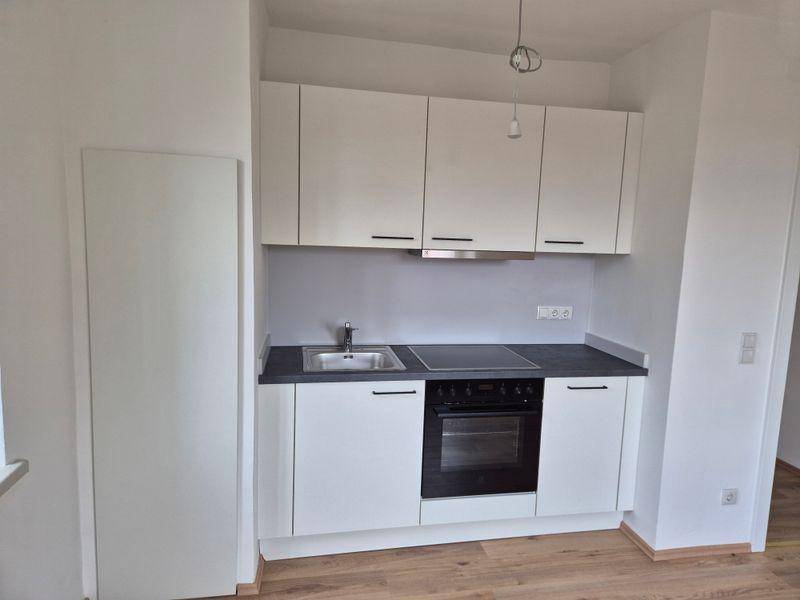 tosons saba 1499 Top6 Wohnung6 Küche Foto2.jpg