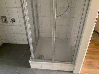 tosons sast 300101 Dusche.jpg
