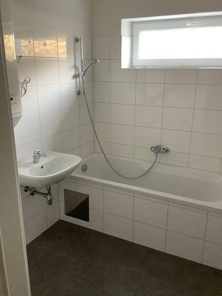 tosons vewa 1991 uebernahmeprotokoll 11125 foto raum2 F25BB8F2-DA1B-4B5D-B367-97411F57BAE7.JPG