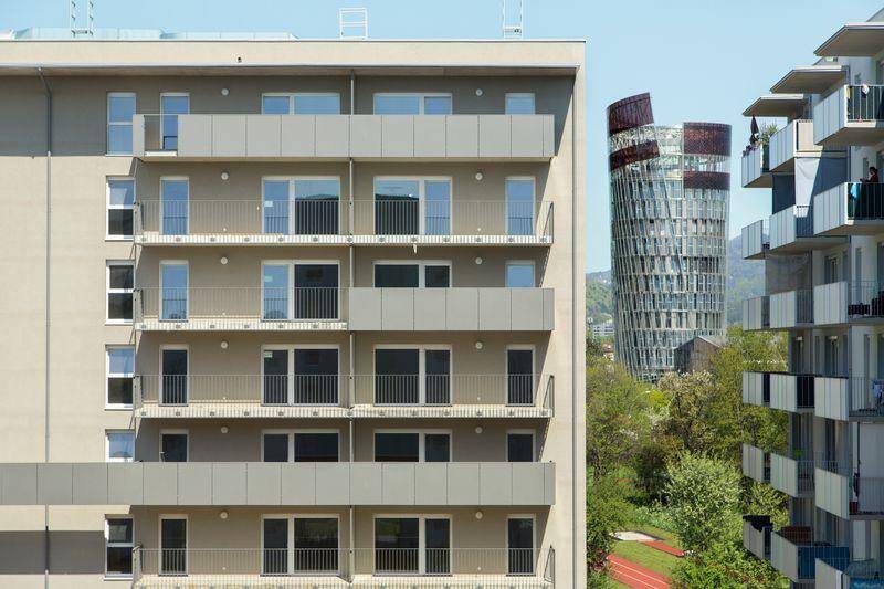 inbiau chka 38202 1 DJAKOB 0970 haus2.jpg