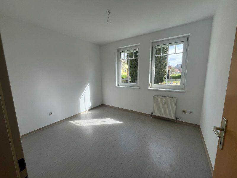toschr ansc 7101 Straß 27 5 Schlafzimmer.jpg