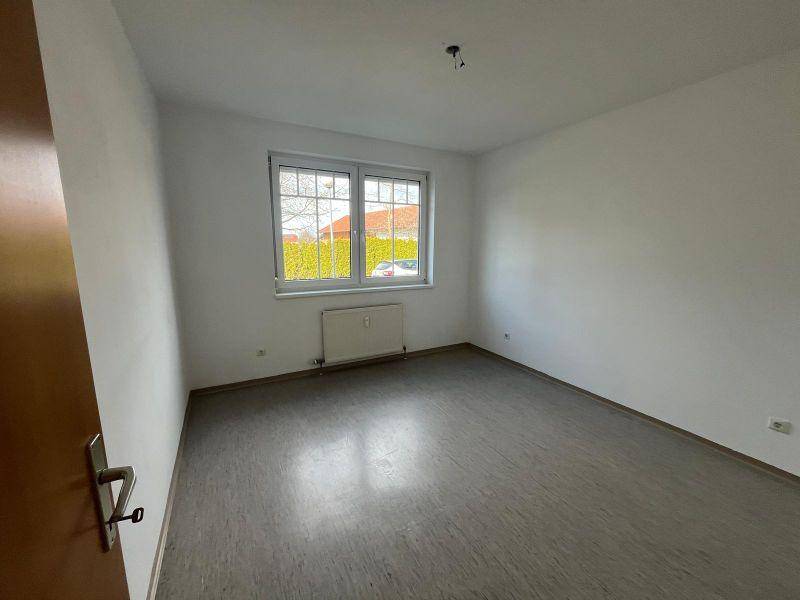 toschr ansc 7101 Straß 27 5 Kinderzimmer.jpg