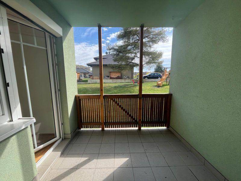 toschr ansc 7101 Straß 27 5 Balkon.jpg