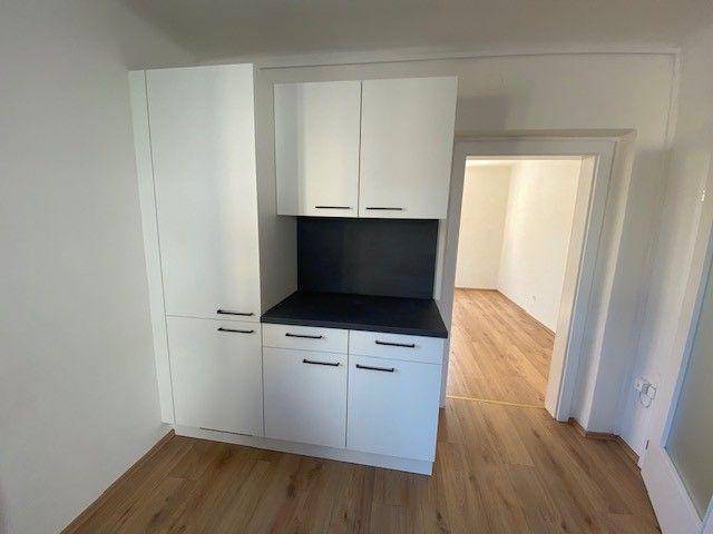 tosons saba 599 Top1 Wohnung1 Küche3.jpg