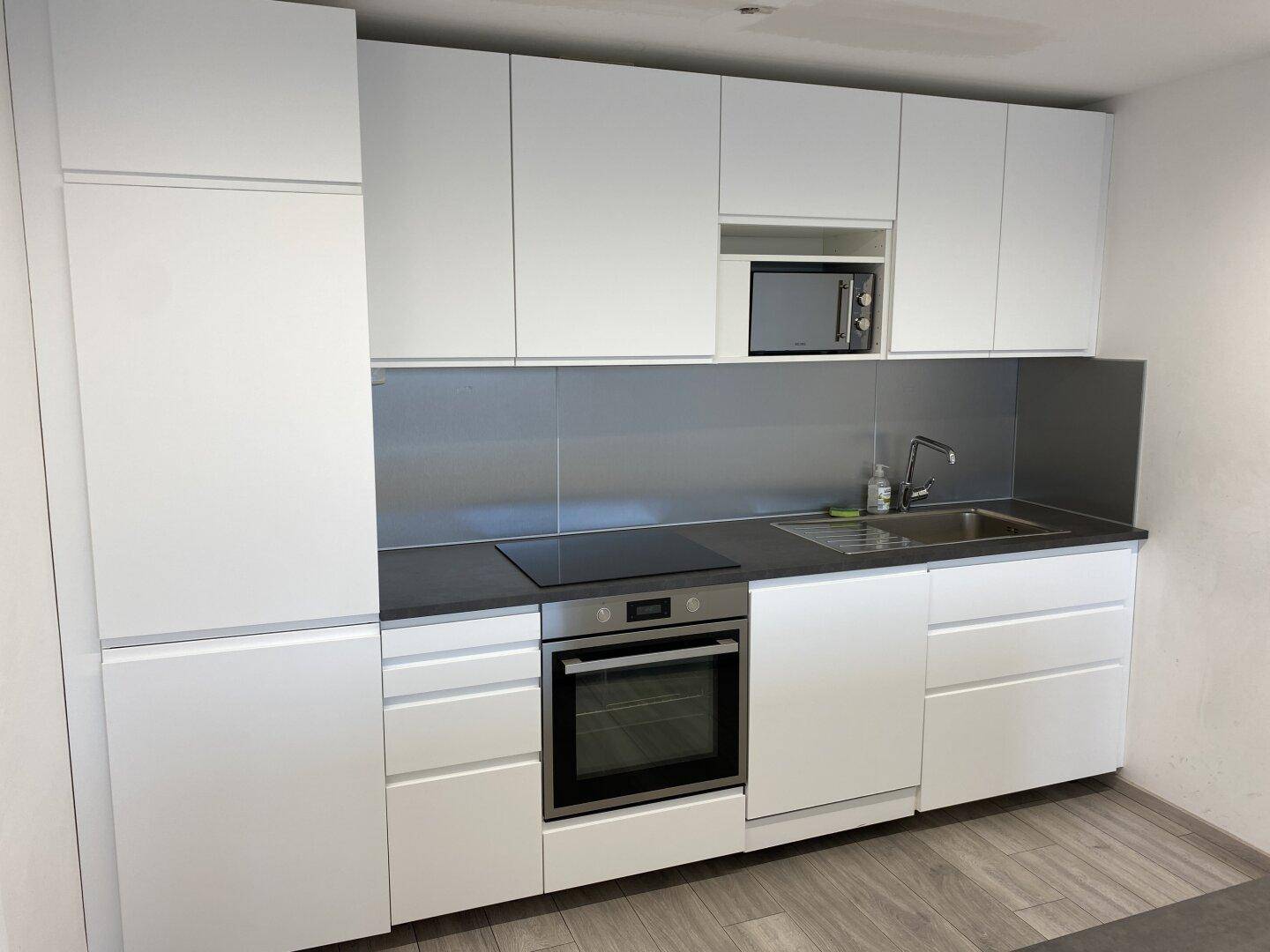 KLIMATISIERTES, großzügiges Büro mit 7 Zimmern in TOP Lage von Linz, 283m²! - Ansicht 6