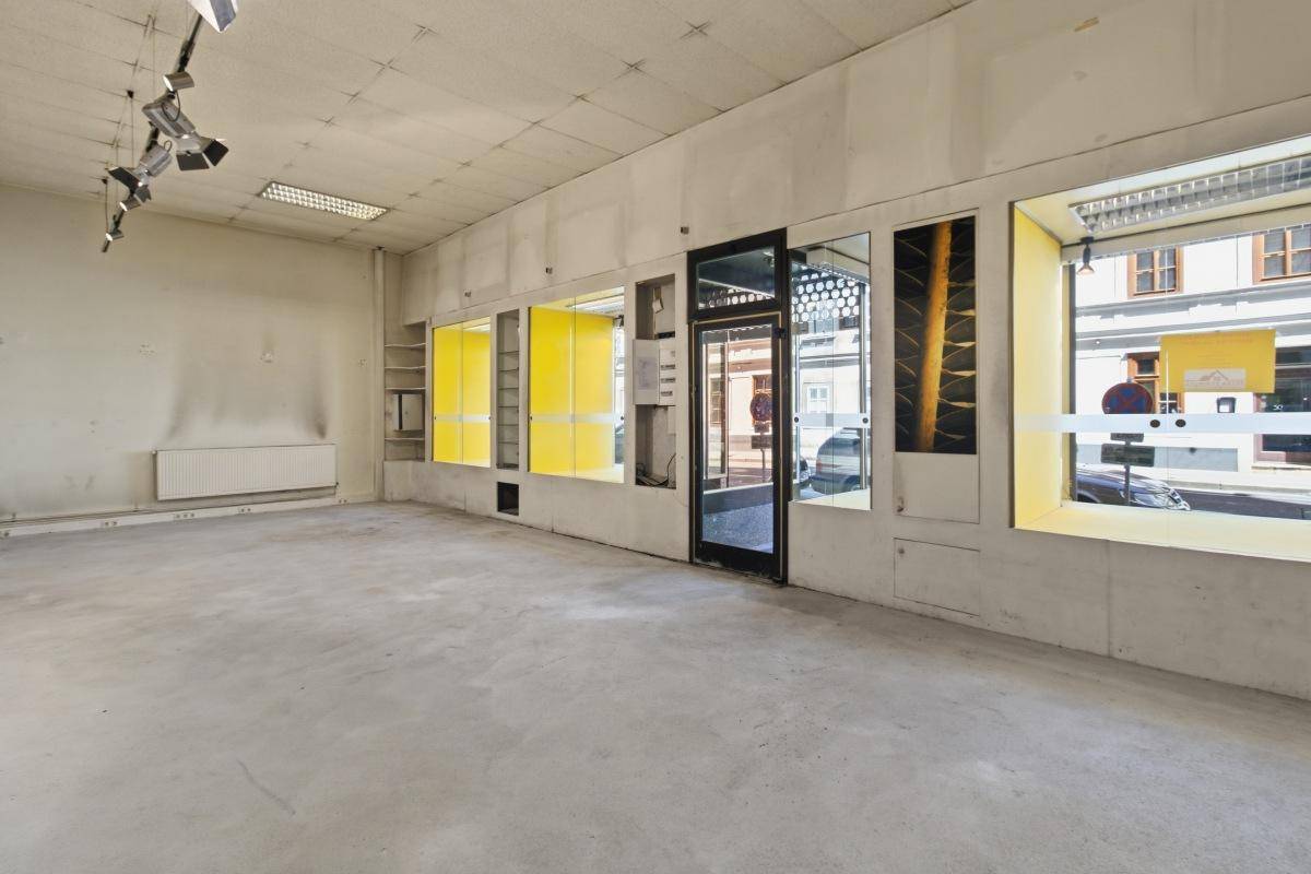 LOKAL mit Auslagefront – Sichtbarkeit garantiert - 1070 WIEN - Ansicht 4