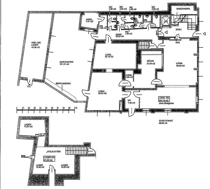 Detaillierter Grundriss des Erdgeschosses und des Kellers mit verschiedenen Funktionsbereichen.