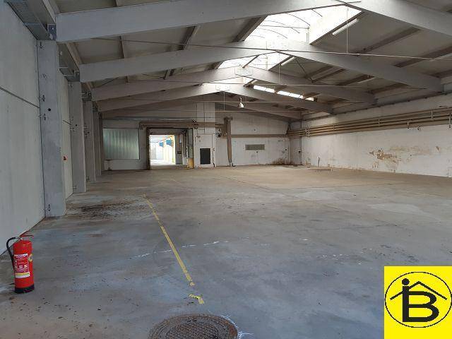 15488 - 70 m² HALLEN/Carport - Ansicht 2