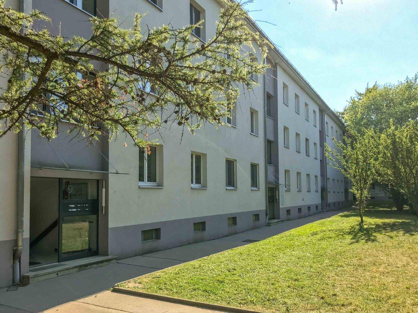 Slide 19