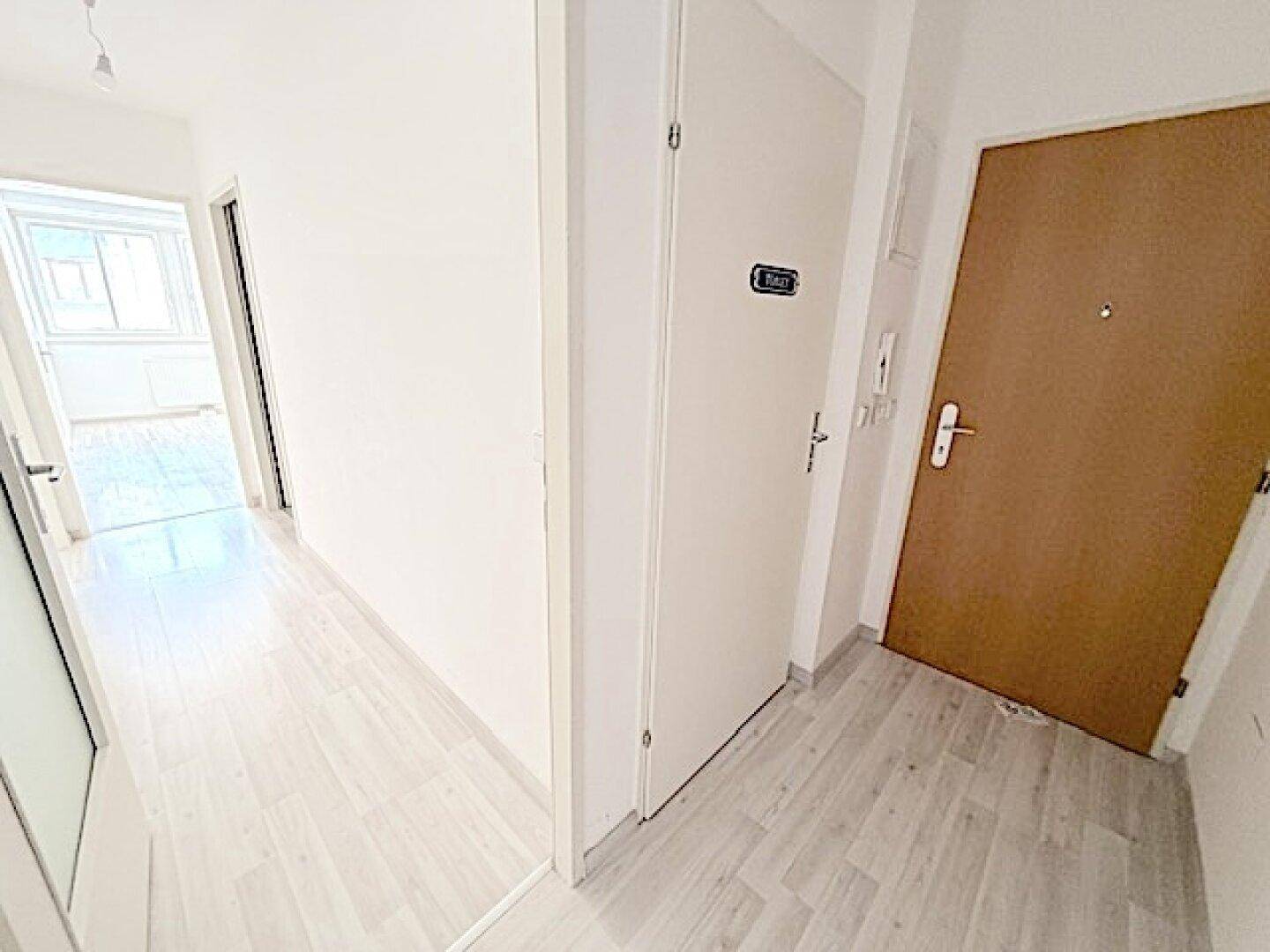 PROVISIONSFREI VOM EIGENTÜMER! RUHIGE 3-ZIMMER WOHNUNG MIT 20 M2 TERRASSE IN HERNALS! - Ansicht 5
