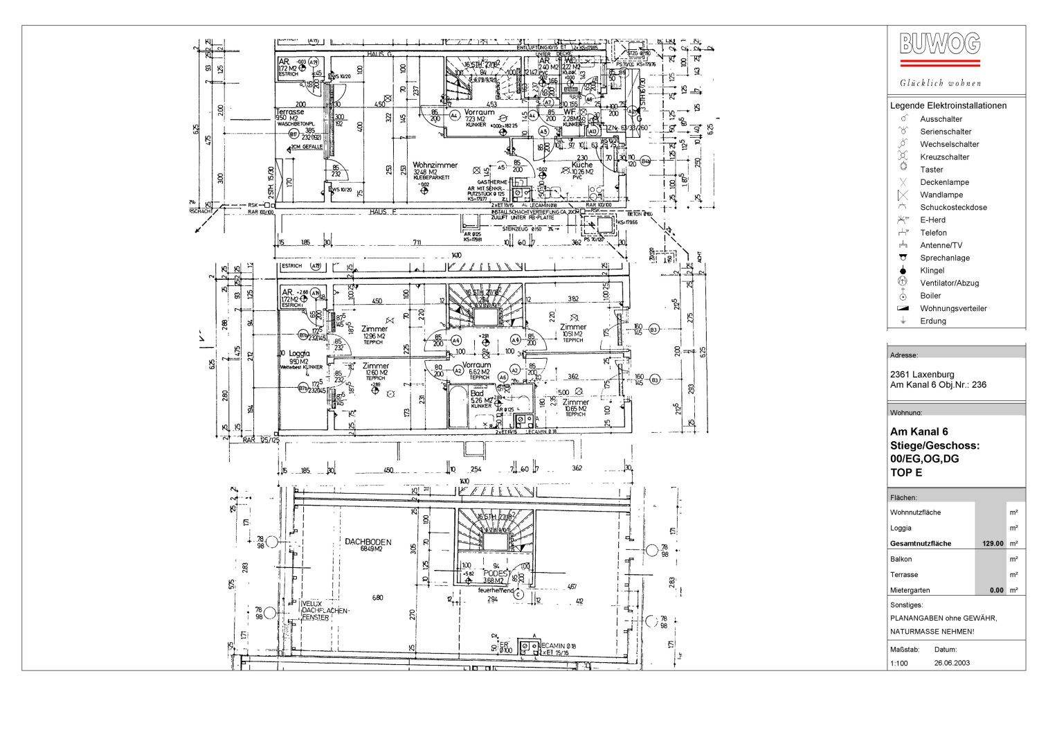 Detaillierter Grundriss mit Elektroinstallationen und Raumaufteilung für mehrere Etagen.