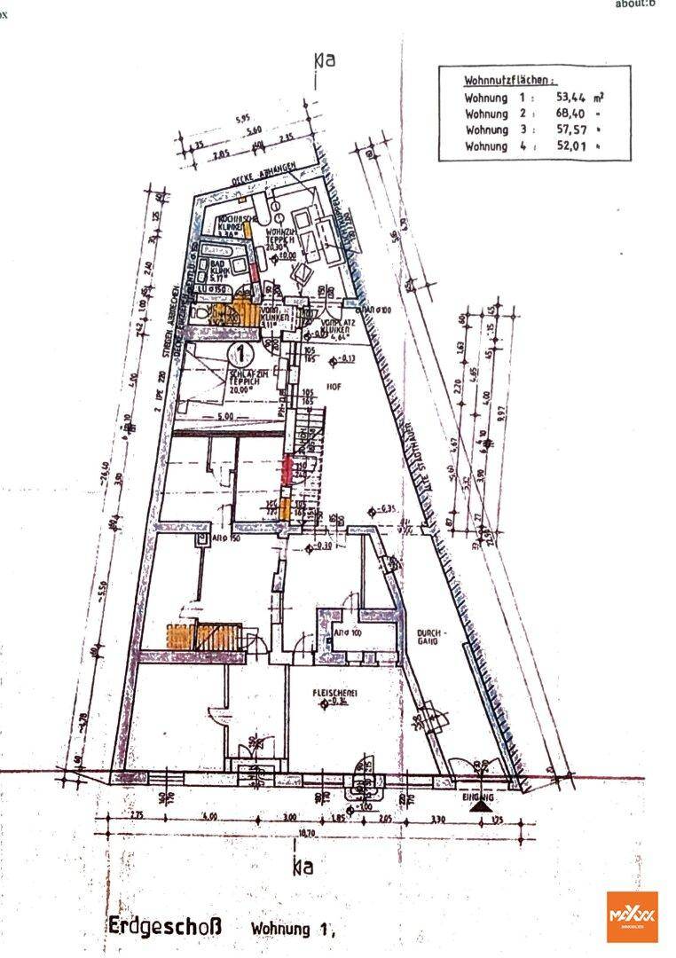 Grundriss des Erdgeschosses mit Wohnungen und Geschäftsflächen, inklusive Flächenangaben.