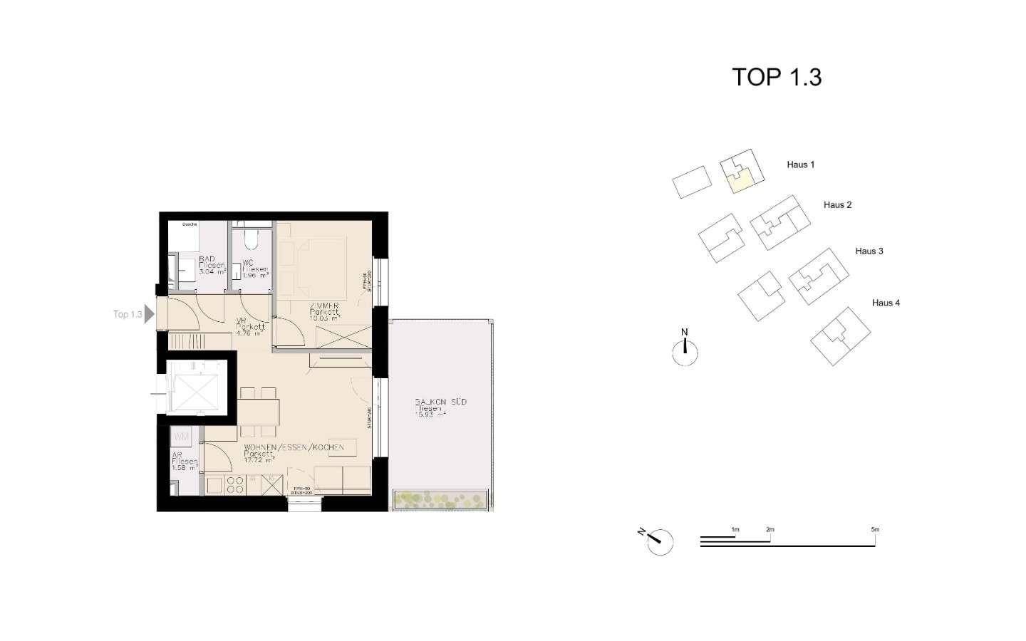 Grundriss einer Wohneinheit mit Balkon und angrenzendem Lageplan der gesamten Anlage.