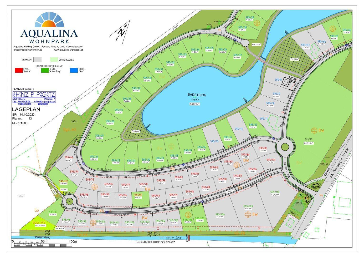 Lageplan des Aqualina Wohnparks mit Parzellen, einem Badeteich und der Erschließungsstraße.