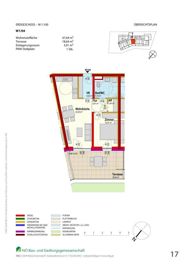 Grundriss des Erdgeschosses mit offener Wohnküche, Schlafzimmer, Bad und großer Terrasse.