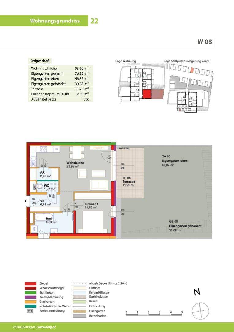 Detaillierter Grundriss einer Wohnung mit offener Wohnküche, Terrasse und privatem Gartenanteil.
