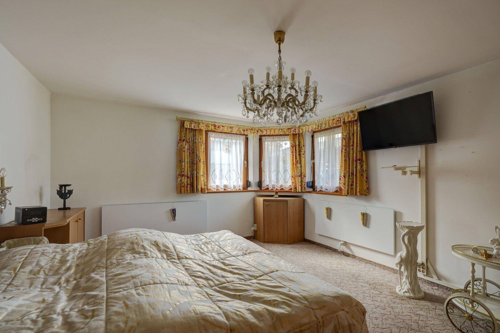** Urlaub zu Hause - Nur ca. 100 Meter vom Neufelder See entfernt – charmantes Haus auf Pachtgrund + Pool, Sauna &amp; Gästezimmer ** - Ansicht 6
