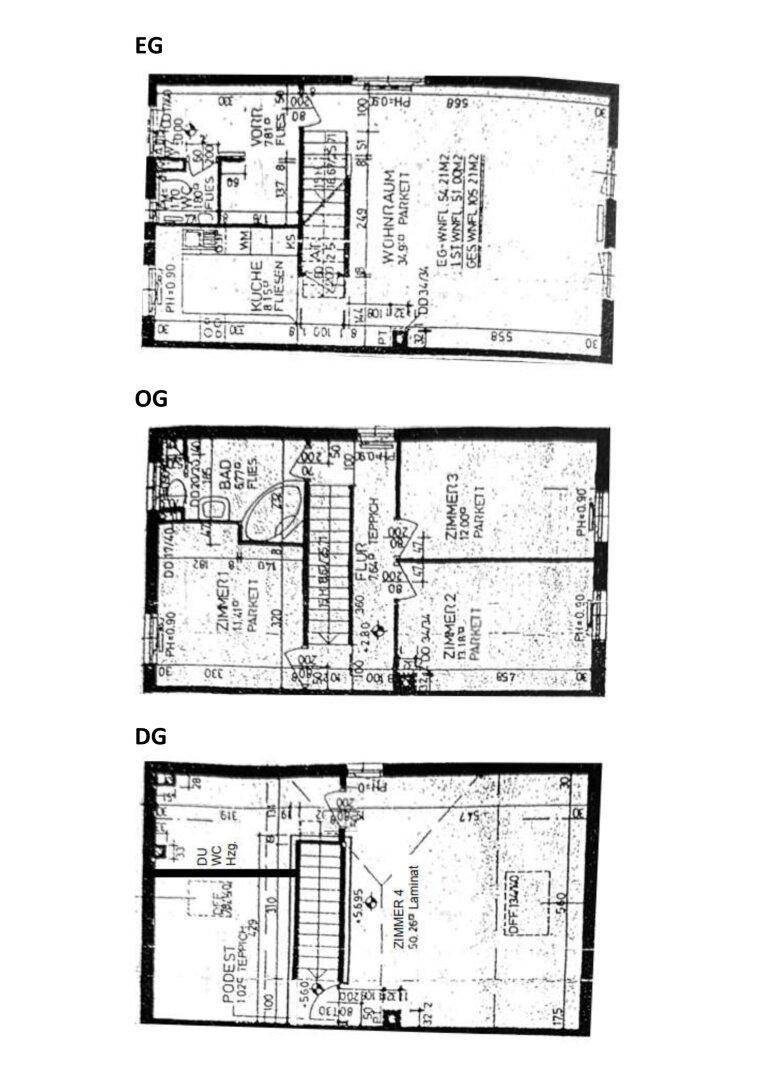 Grundrissplan über drei Etagen mit Wohnraum, Zimmern und Bad.