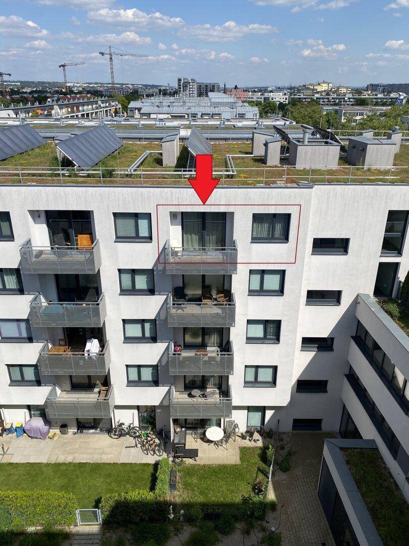 Ausblick mit begrüntem Dachbereich