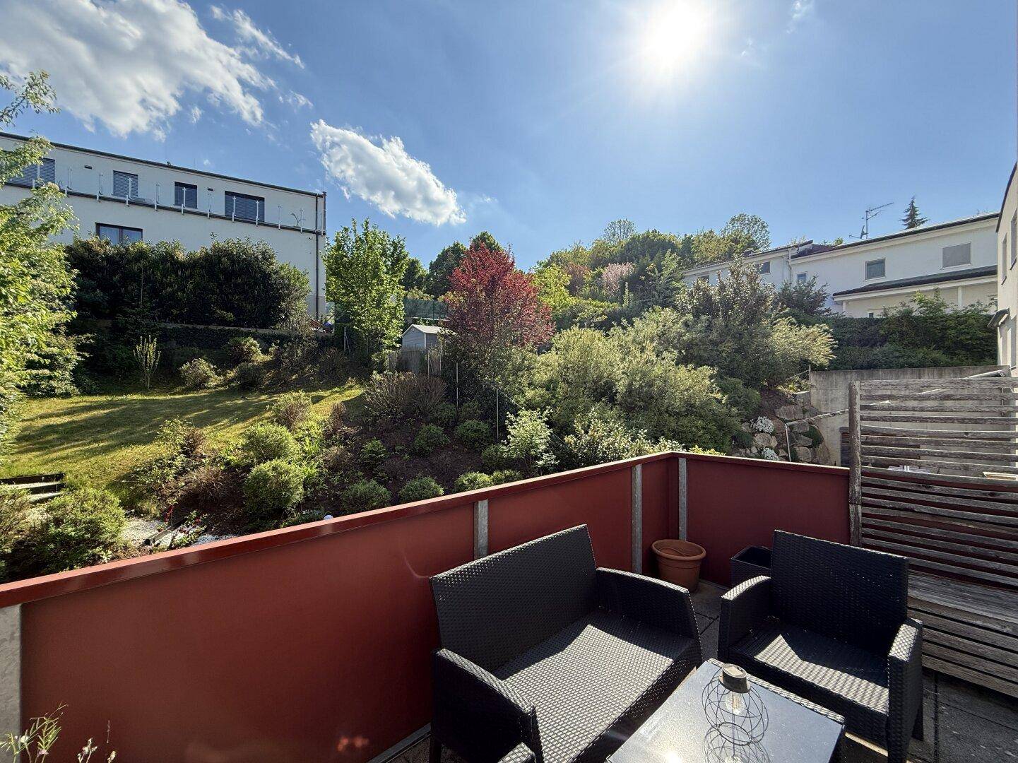Grünblick vom Balkon