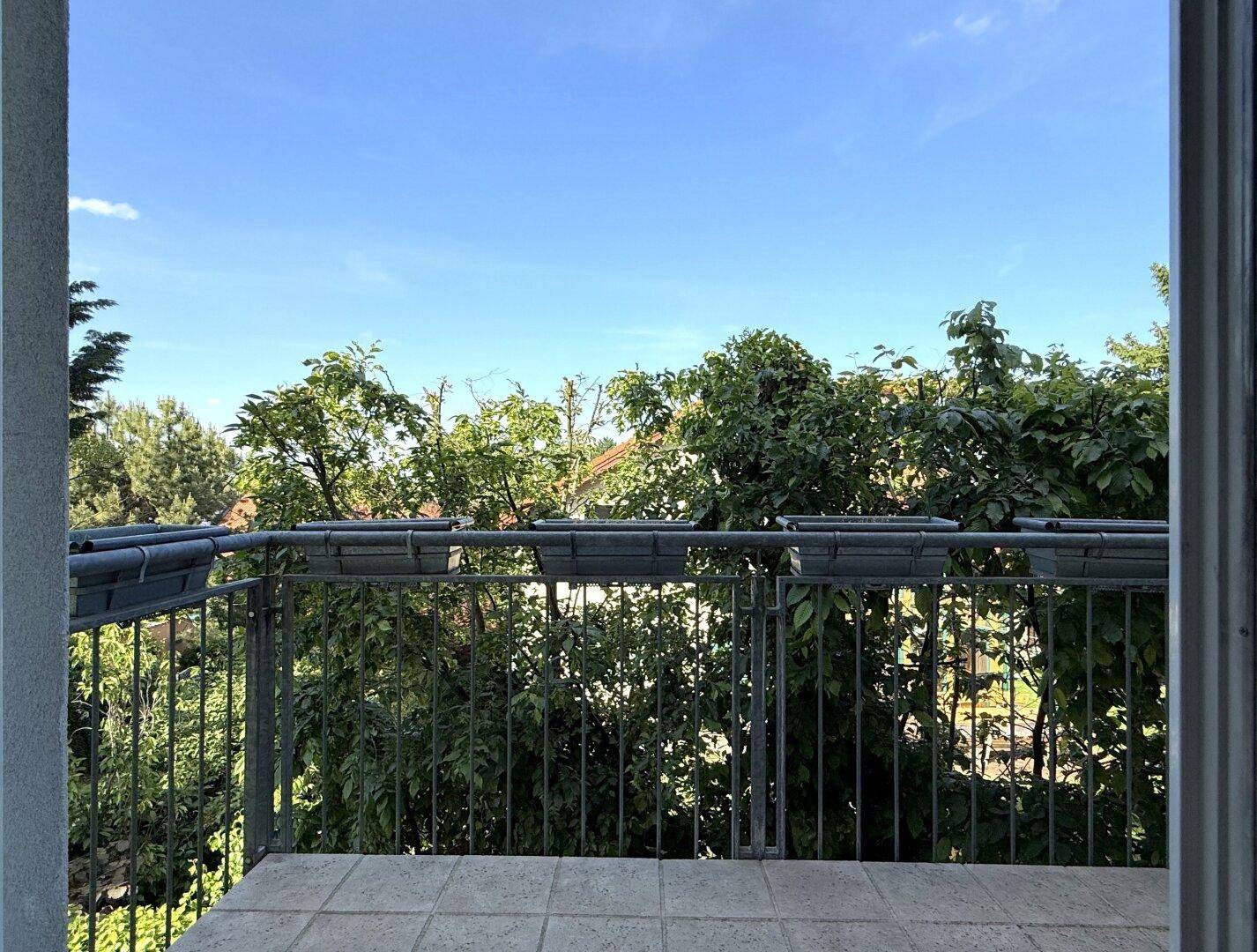 Balkon nord-ost-seitig
