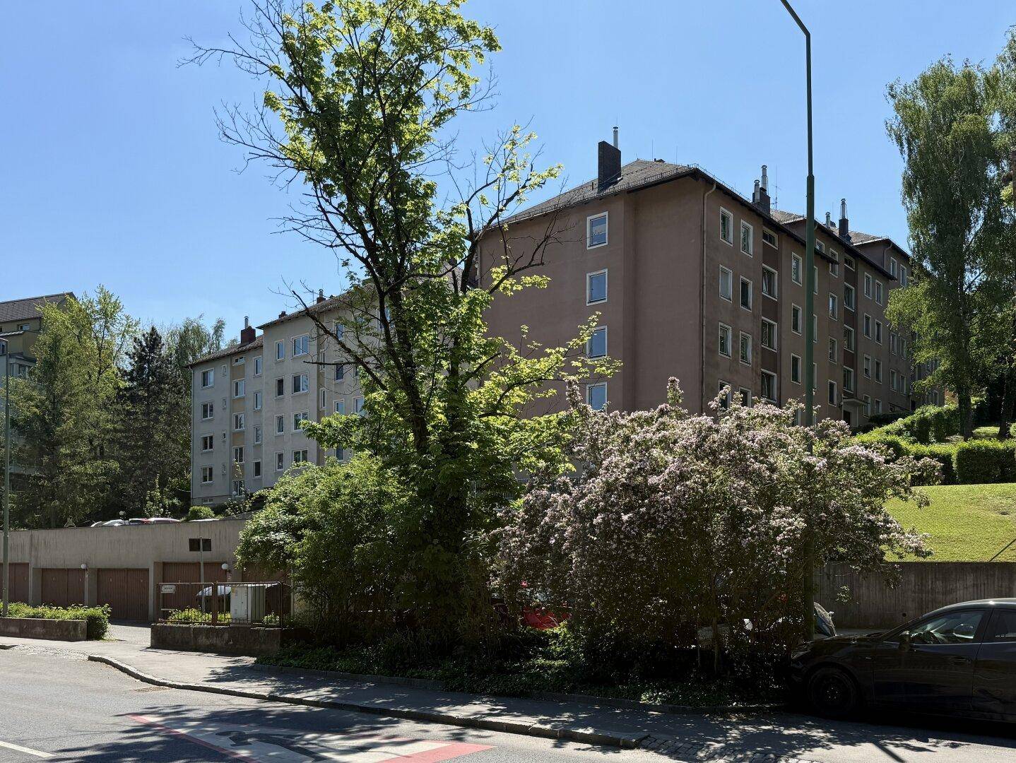 Straßenansicht