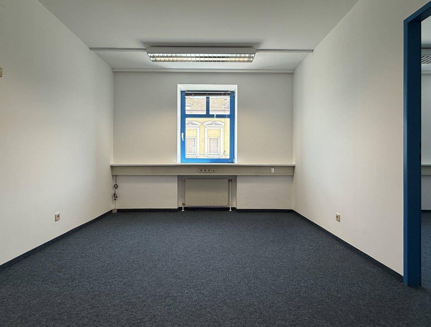 Büro 2