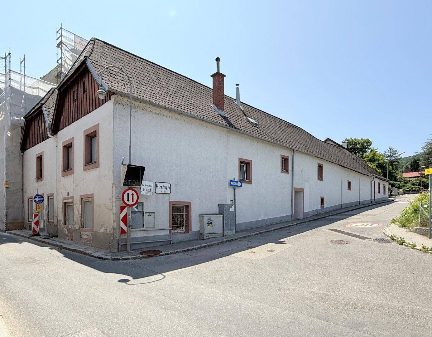 Straßenansicht