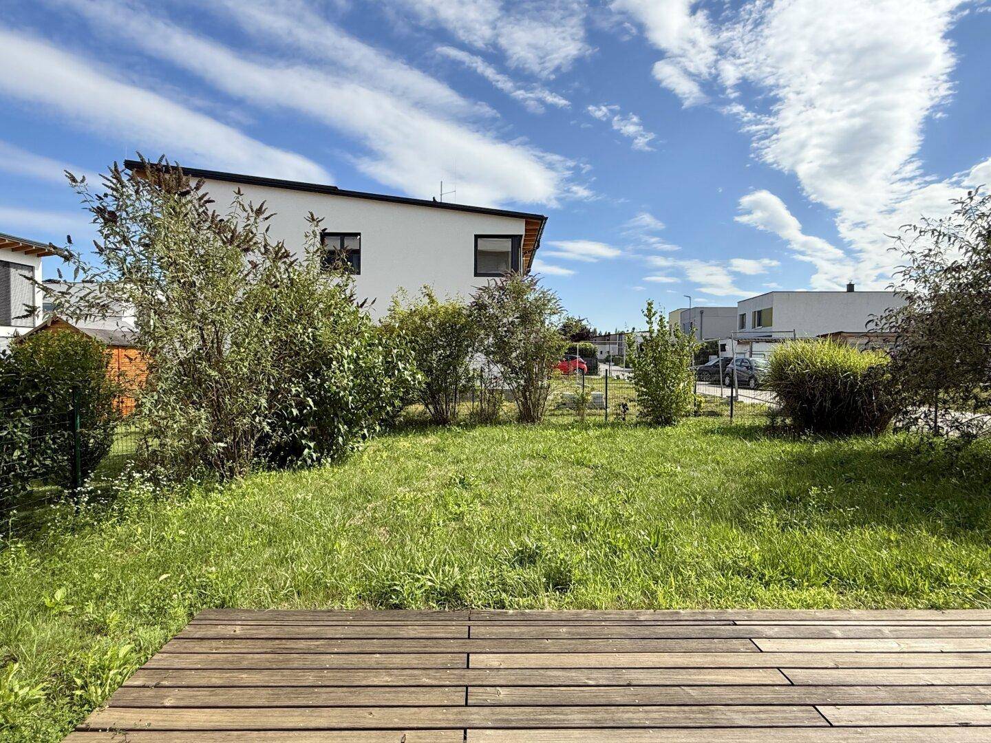Terrasse und Garten