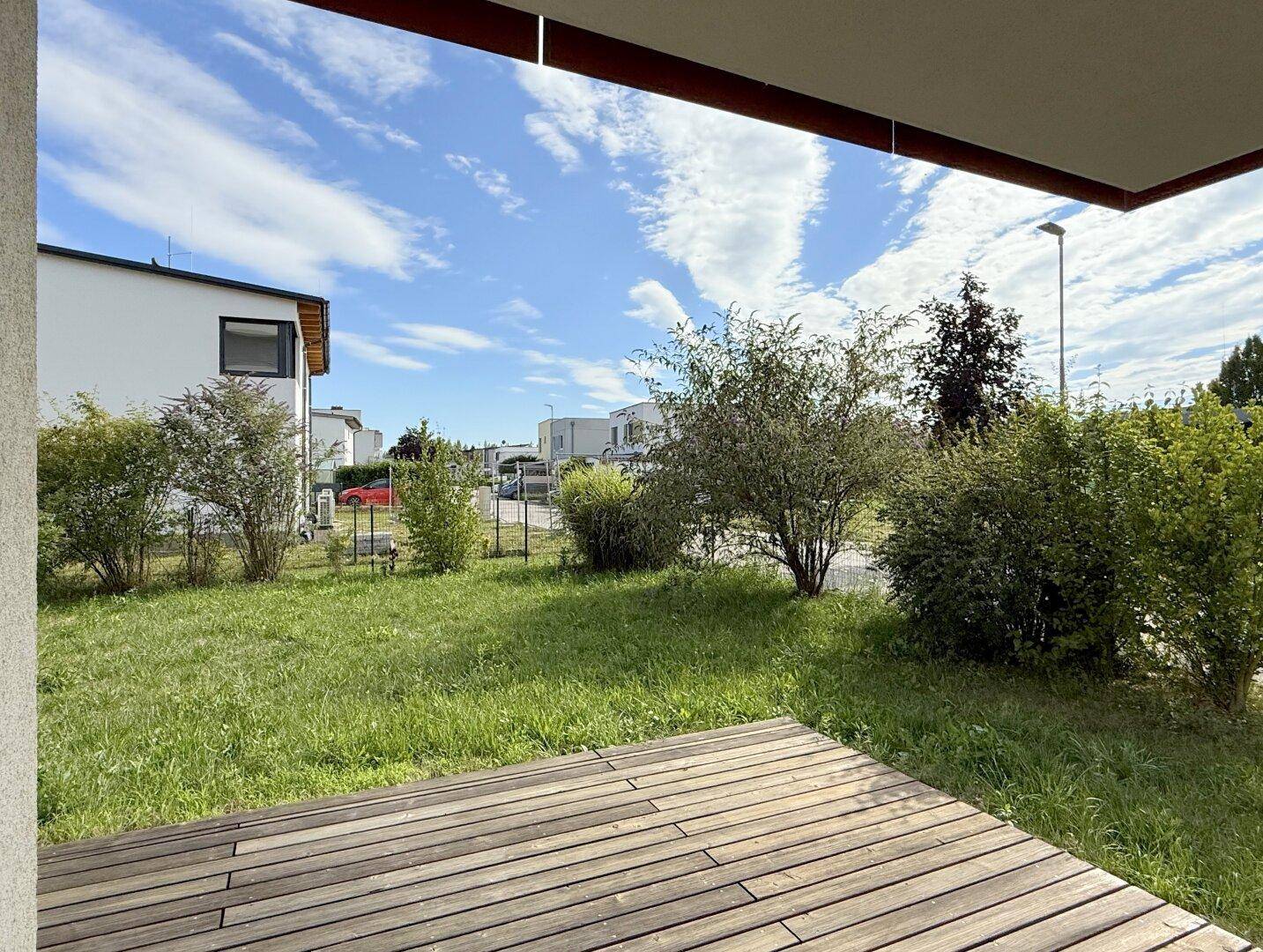 Terrasse und Garten