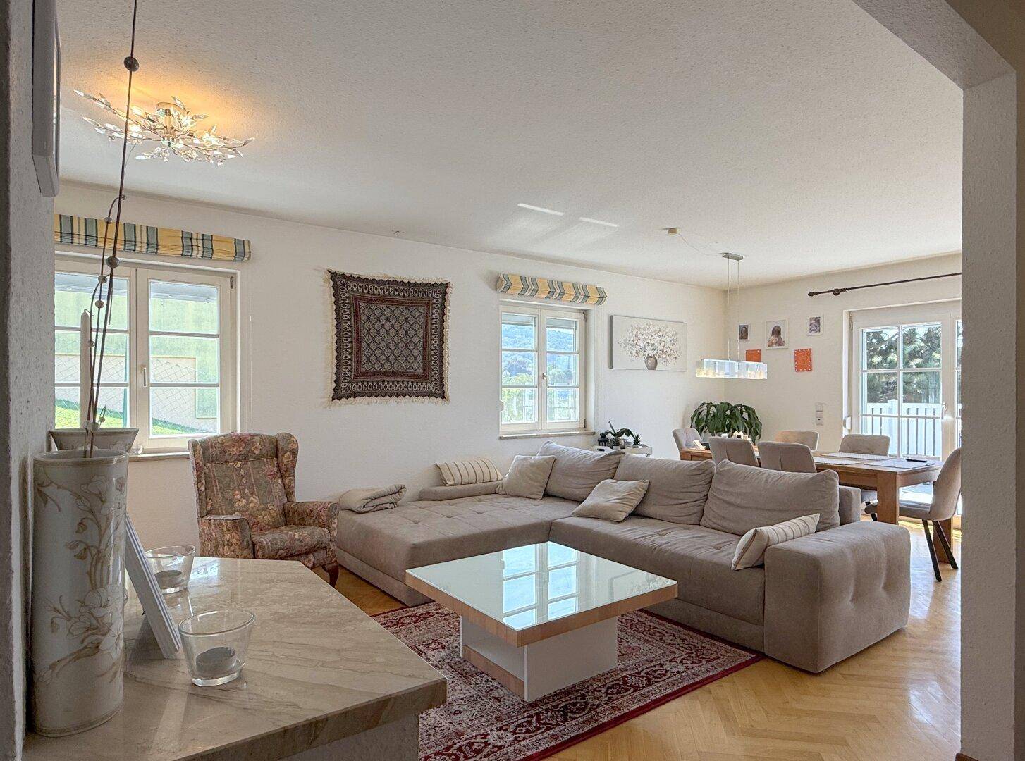 Erdgeschoss - Wohnzimmer