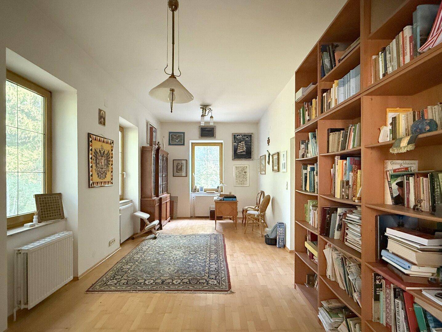 Erdgeschoss - Bibliothek