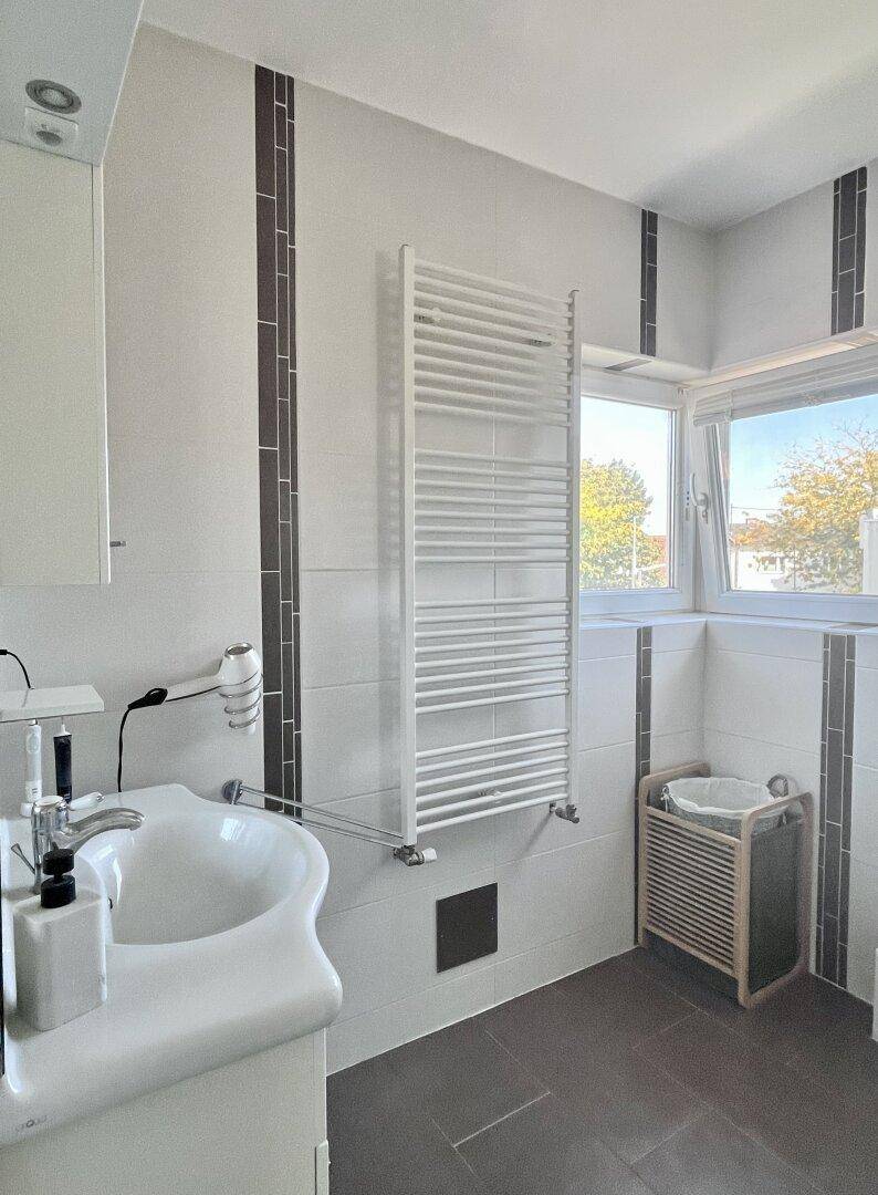 Badezimmer im Obergeschoss